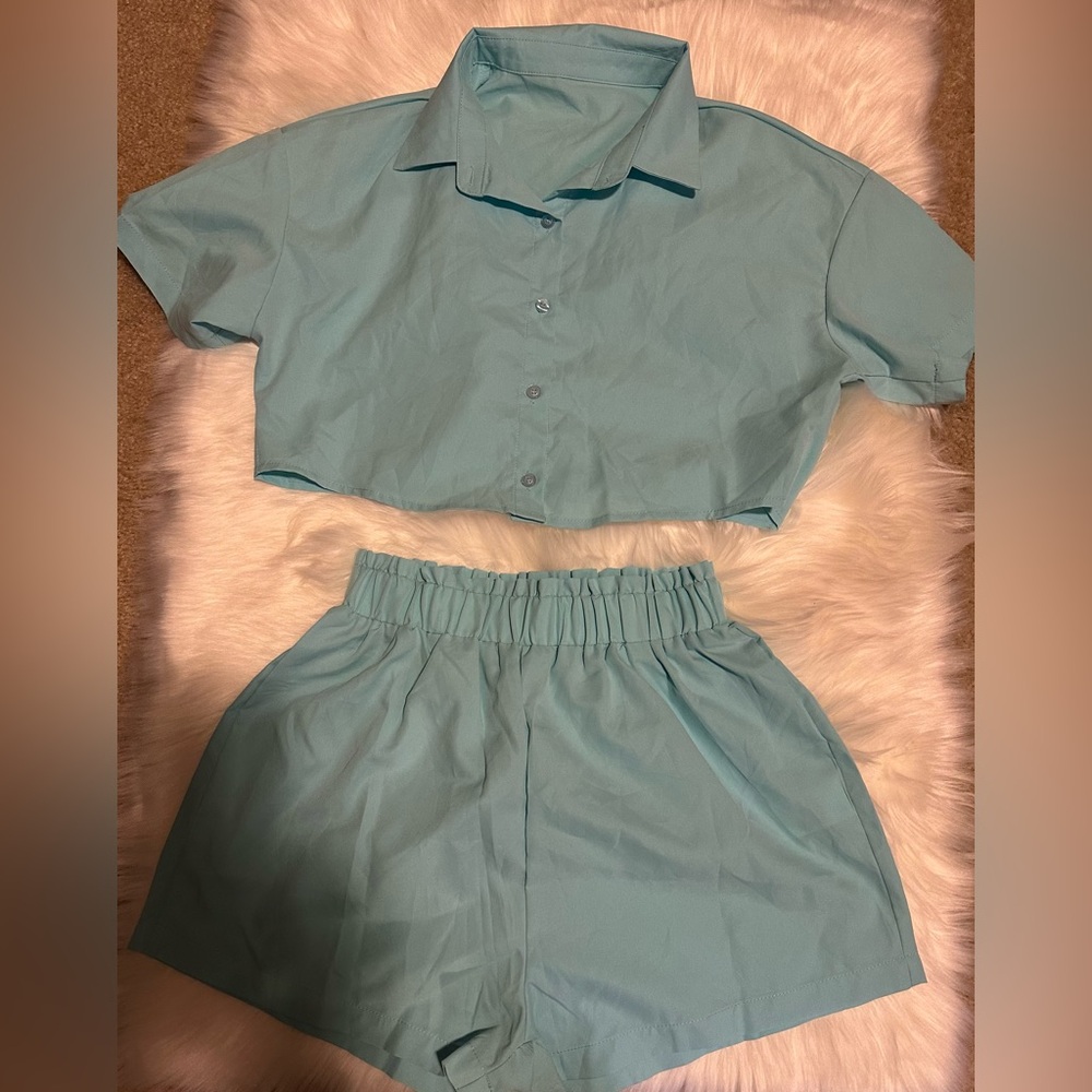 2 Piece Short Set